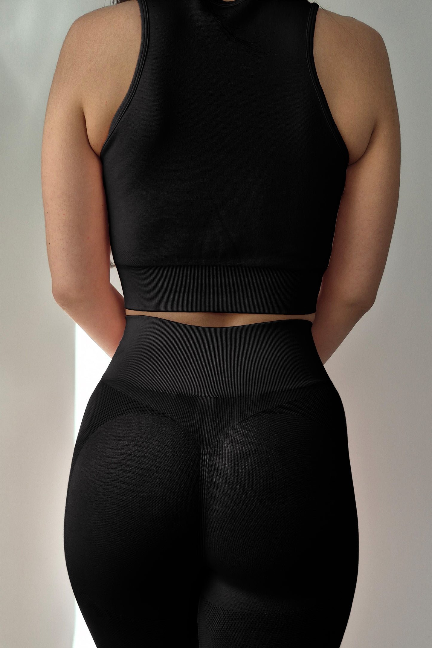 CONJUNTO ETERNA | Poder y elegancia en movimiento